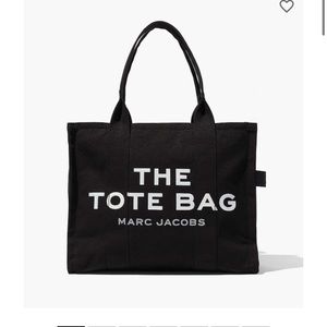 BRAND NEW, Marc Jacobs The Large Tote Bag, black